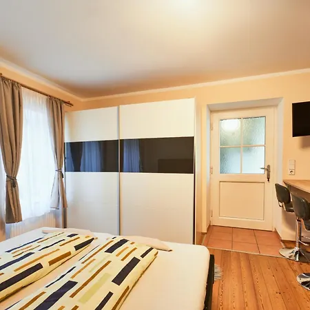 Whisper W Free Parking 24h Check-in *