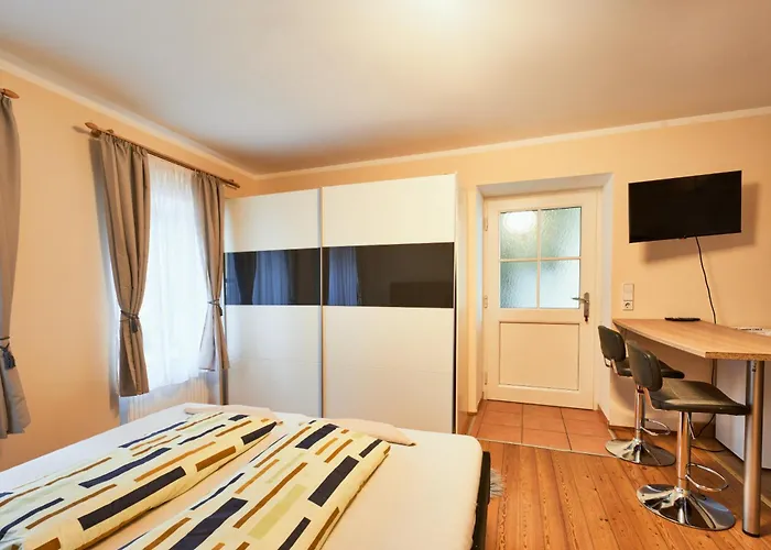 Whisper W Free Parking 24h Check-in *