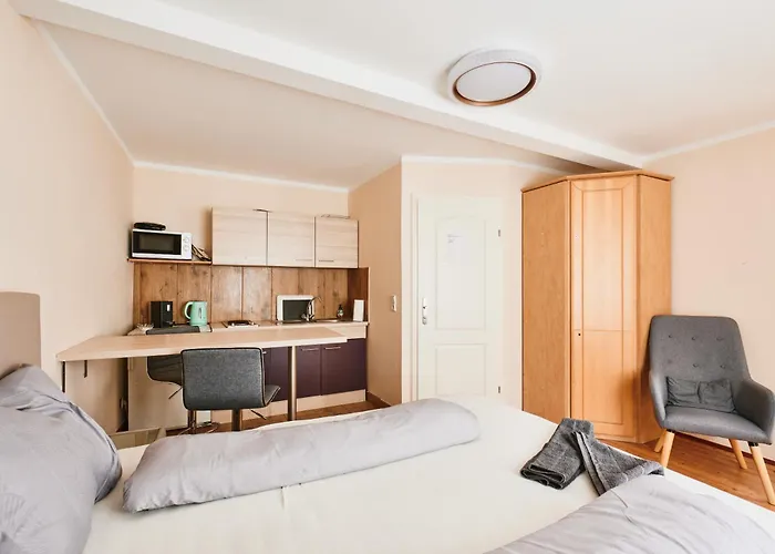 Whisper W Free Parking 24h Check-in * Brunn am Gebirge